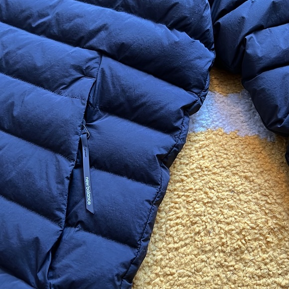 New Balance Down Puffer Coat - Picture 4 of 5